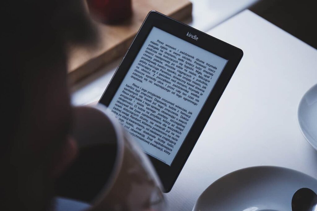 Kindle Oasis Conheça o leitor digital mais completo do mercado em 2020
