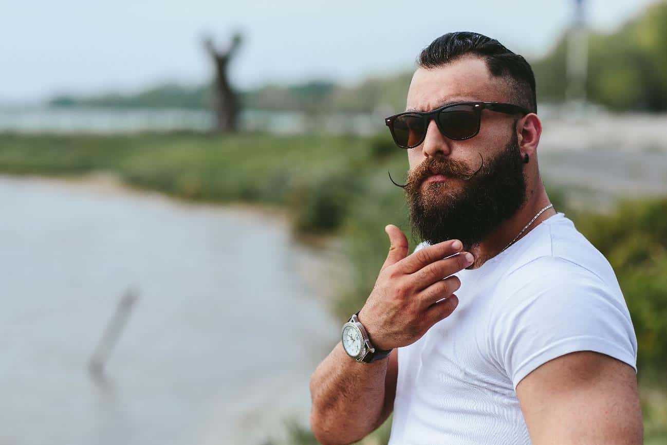 O Guia do Homem Moderno para a Barba