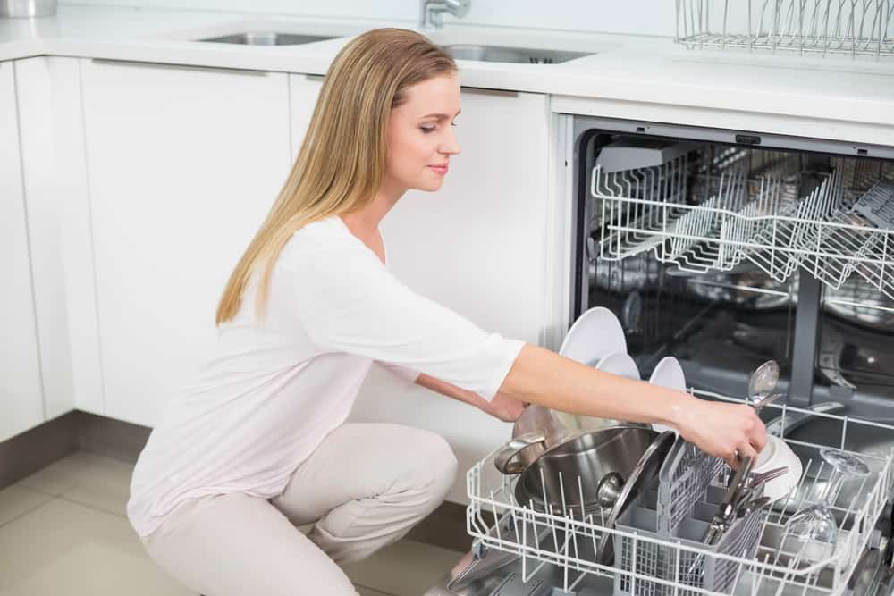 Máquina de lavar louças compacta: qual a melhor do ano?