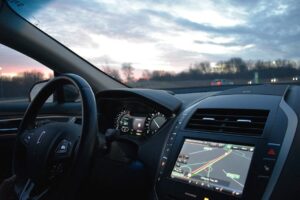 Como escolher qual é o melhor GPS automotivo para você?